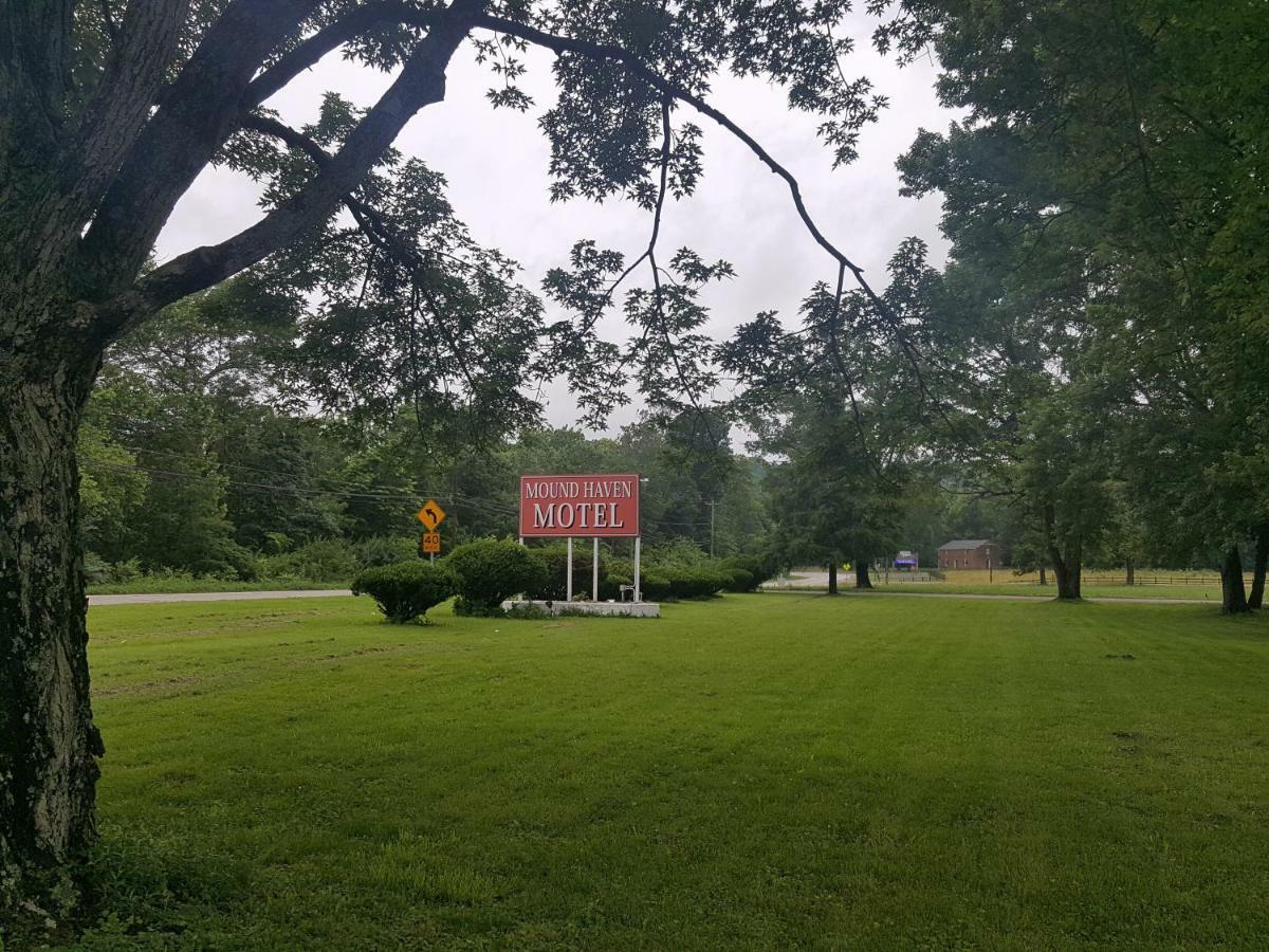 Mound Haven Motel Brookville Exterior photo